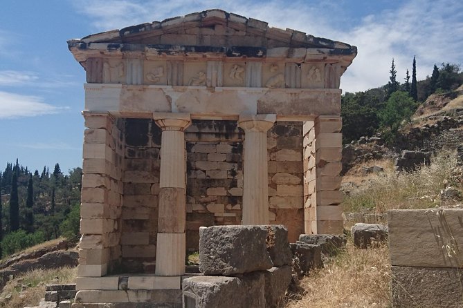 2-Day Trip to Delphi from Athens - The Overnight in Delphi: Hotel Amalia’s Pool and Views Do Real Work