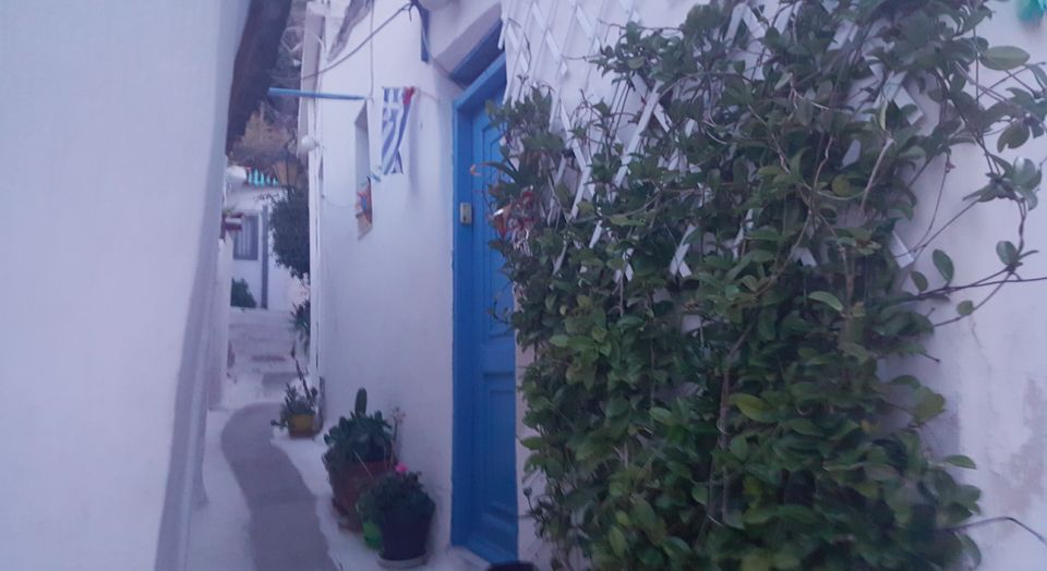 Acropolis, Parthenon and Plaka, Monastiraki Guided tour - Who this Athens walk suits best (and who should reconsider)