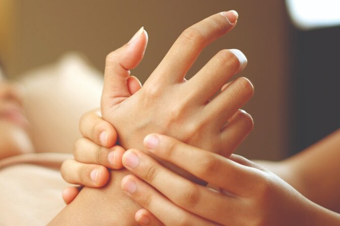 Aroma Massage - Enjoy a complete Spa experience from the comfort of your room - Who Should Book This Private Massage