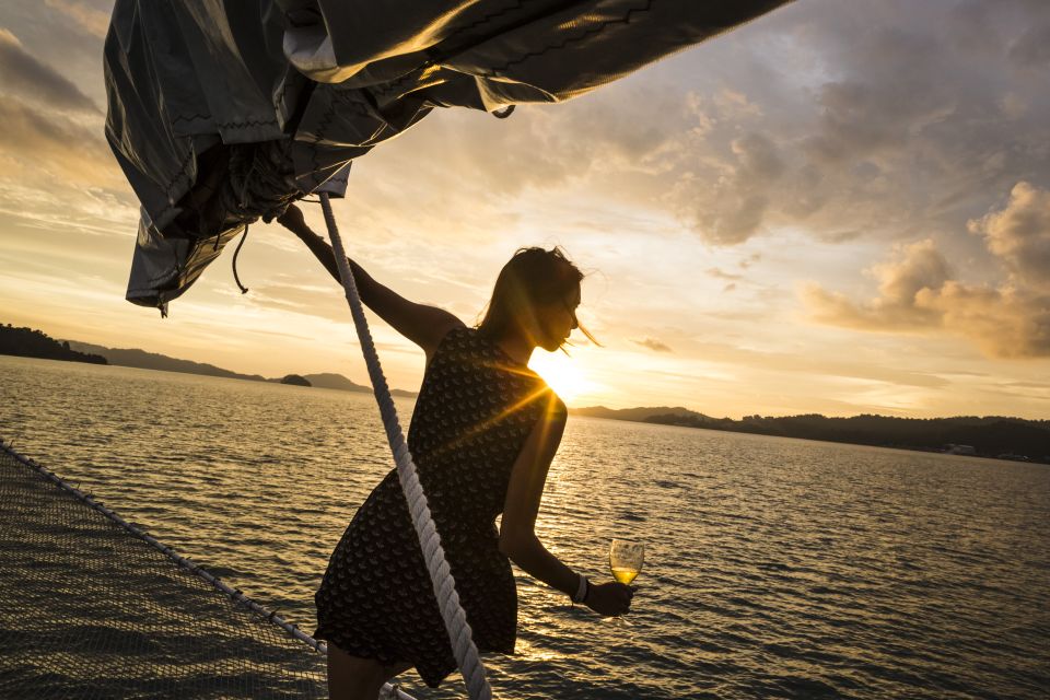 Athens: 3-Hour Sunset Cruise with Swim Stop, Snacks & Drinks - Crew energy and music: Era, Ara, Anna, and Pablo’s role