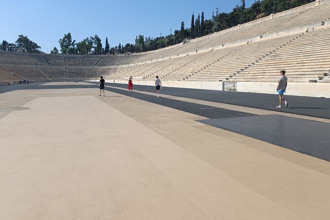 Athens 6 hours private tour: See the best of Athens - Zeus Temple and the surrounding ruins: the stop that adds perspective