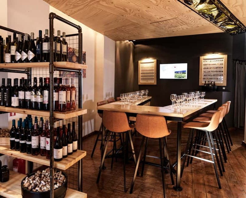 Athens: Acropolis Wine Tasting with Cheese and Olives - Key highlights you’ll care about