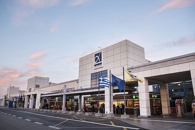Athens AirPort To Athens Hotels Luxury Private Transfer Service - The Mercedes ride: A/C comfort, Wi-Fi, and real luggage limits
