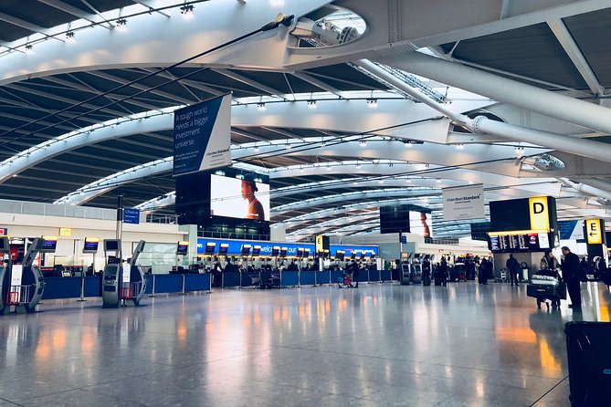 Athens AirPort To Athens Hotels Luxury Private Transfer Service - The drive into central Athens: traffic-smart routing and safety first