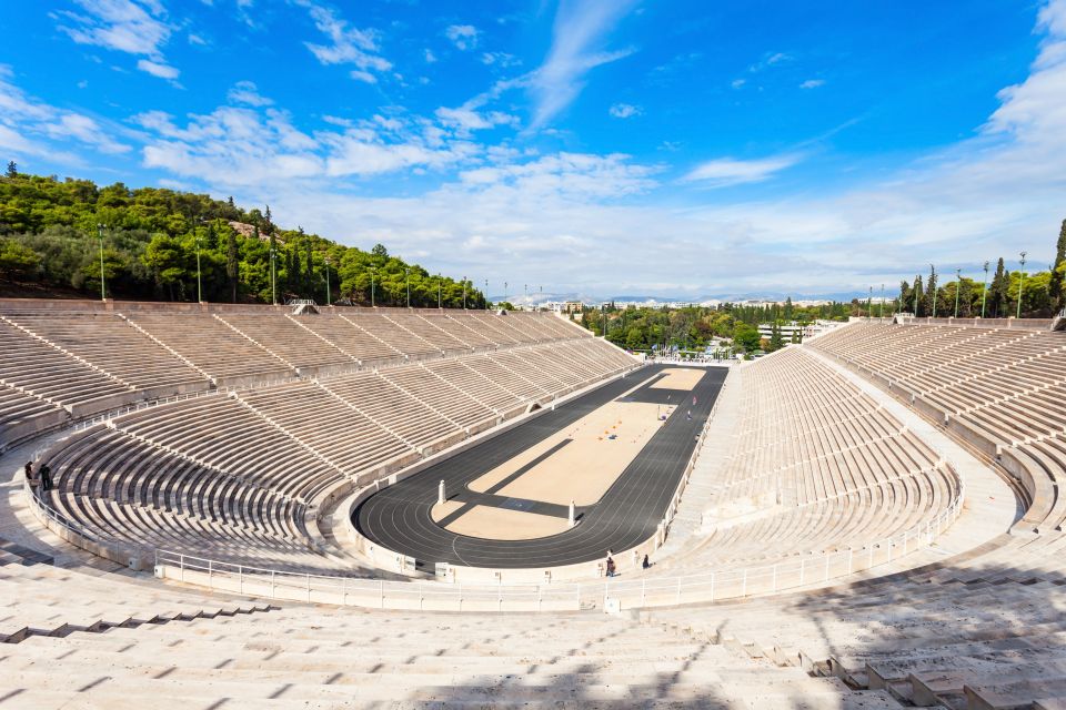 Athens and Piraeus Private Tour For Groups - Van comfort, drivers, and why the human piece matters