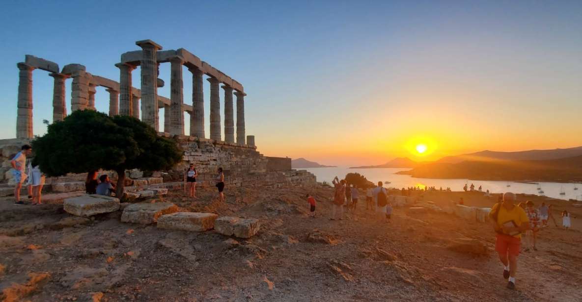 Athens: Cape Sounio & Poseidon Temple Trip with Audio Guide - Comfort and photo tips for a windy cliff evening
