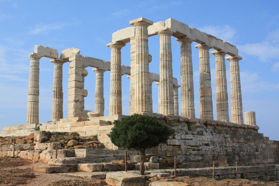Athens: Cape Sounion Afternoon Tour - The Coach Ride: Pass Glyfada, Vouliagmeni, and Varkiza