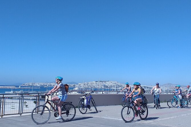 Athens City and Sea bike tour - Cine Thision and the Stavros Niarchos Foundation: Athens old meets Athens new