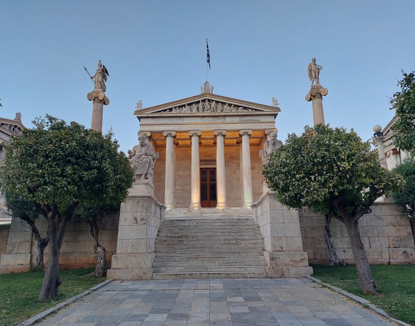Athens: City Highlights Nighttime Walking Tour in Spanish - Price and value: is $28 a good deal for 2 hours?