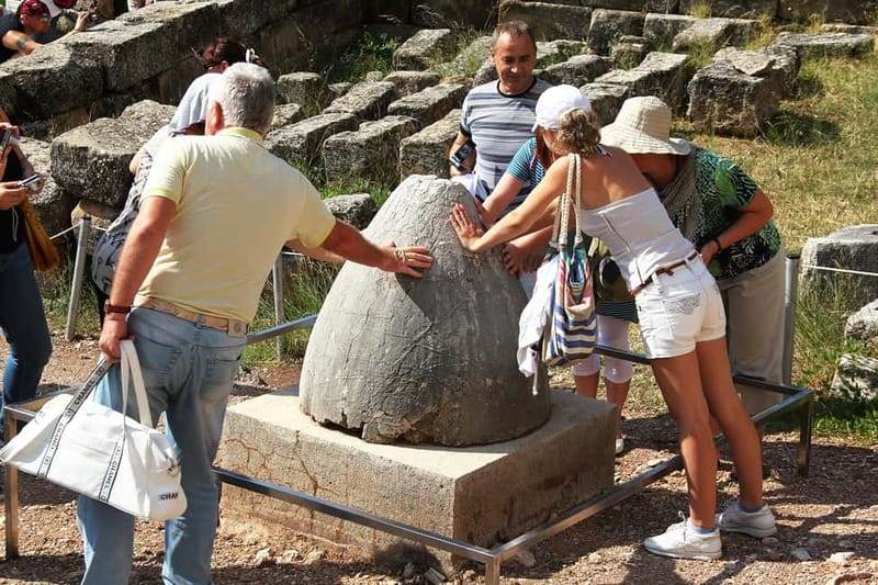 Athens: Delphi Day Tour with Museum & Arachova Village Visit - The Oracle story: why this place feels different