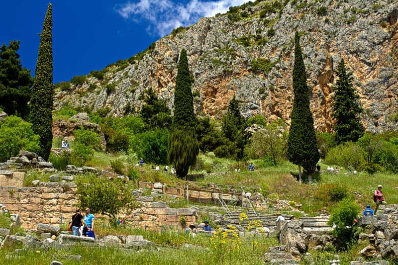 Athens: Delphi Day Tour with Museum & Arachova Village Visit - Delphi Archaeological Museum: artifacts that make the ruins click