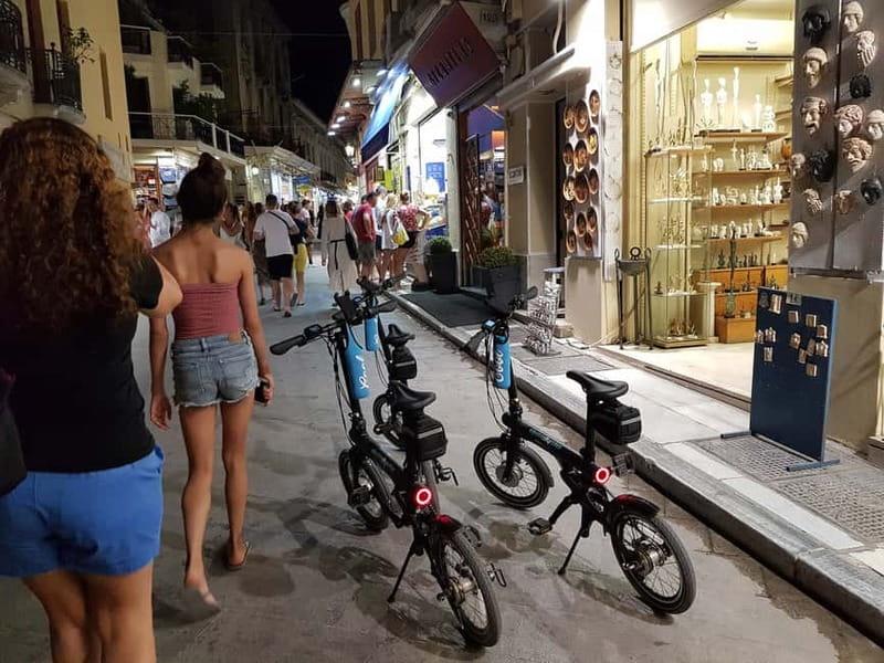 Athens: Discover the City Electric Bike Night Tour - Meeting at Electricityrides and getting comfortable before the night traffic