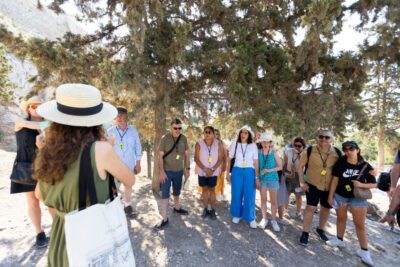 Athens: Early Morning Guided Tour to Acropolis and Museum - Propylaea to Athena Nike to the Parthenon: your main highlights, paced