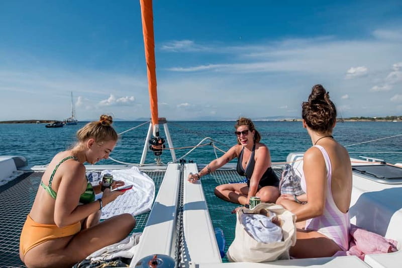 Athens: Half-Day Morning Catamaran Cruise with Meal & Drinks - Vouliagmeni Bay: where the cruise slows down and the food shows up