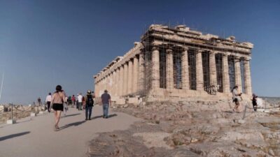 Athens Half-Day Private City Tour - Acropolis of Athens: the views are the star, but the context is the seatbelt