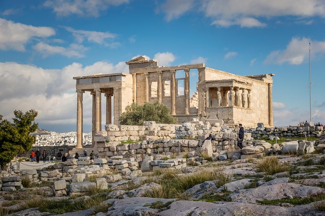 Athens Half-Day Sightseeing Tour with Tickets of Acropolis - Athens landmarks beyond the ancient world: why the bus stops aren’t filler