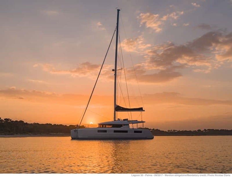 Athens: Half-Day Sunset Catamaran Cruise with Meal & Drinks - Key things that make this Athens sunset cruise worth your time
