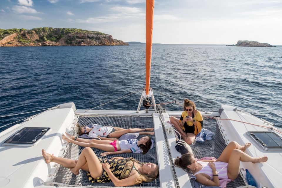 Athens: Half-Day Sunset Catamaran Cruise with Meal & Drinks - Why the crew experience feels personal (and not scripted)