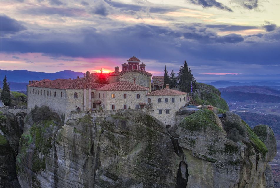 Athens: Meteora 2-Day Trip with Hotel, Sunset & Morning tour - Meteora in 48 Hours: the parts that actually matter