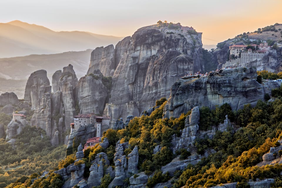 Athens: Meteora Day Trip with Audio Guide and Lunch Option - Visiting 2 monasteries out of the 6: what you should expect