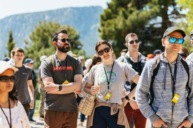 Athens: Mythology of Delphi, Museum and Arachova Guided Tour - Arachova on Mount Parnassus: lunch, streets, and local shopping time