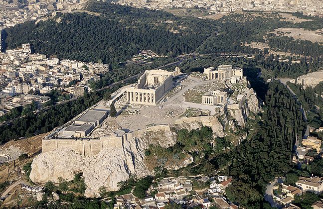 Athens: Private 4-Hour Tour with Acropolis and Old Town - Entering Athens With a Real Sense of Order