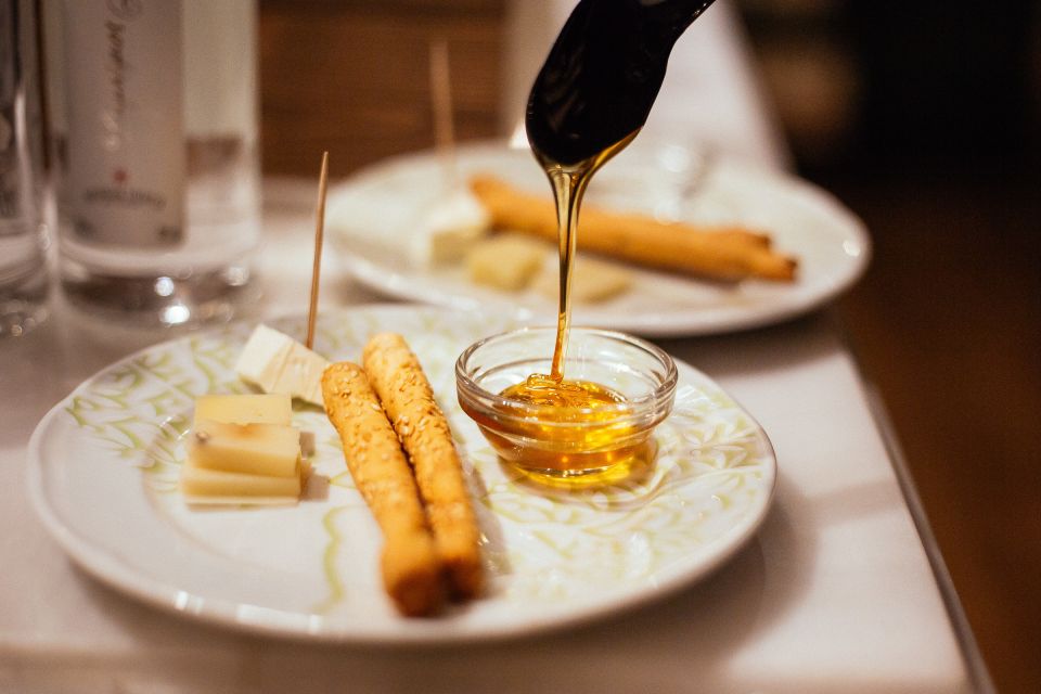 Athens: Private Food Tour – 10 Tastings With Locals - The tastings: Greek classics you’ll want to repeat later