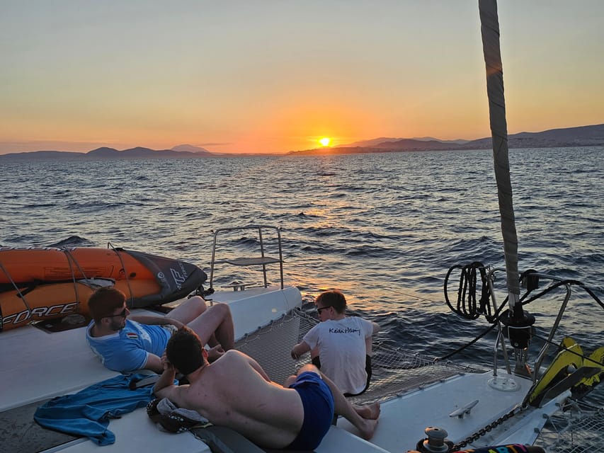 Athens: Riviera Catamaran Tour with Fresh Meal and Drinks - The Meal on the Boat: Why It’s Not Just Food, It’s the Rhythm
