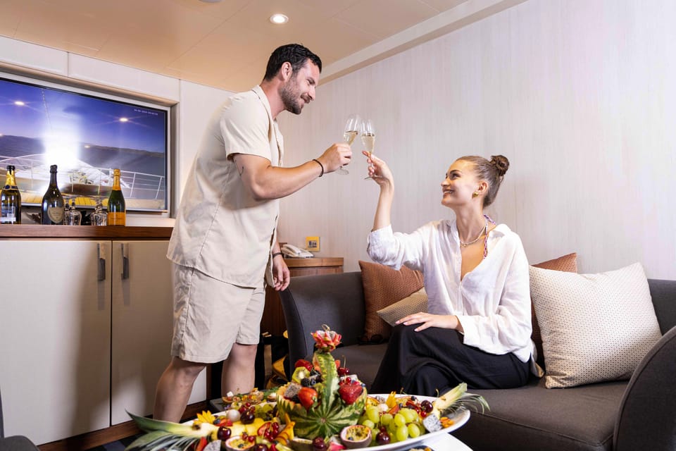 Athens: Saronic Islands Cruise with VIP Area Seating & Lunch - Price and value: what $276 really covers