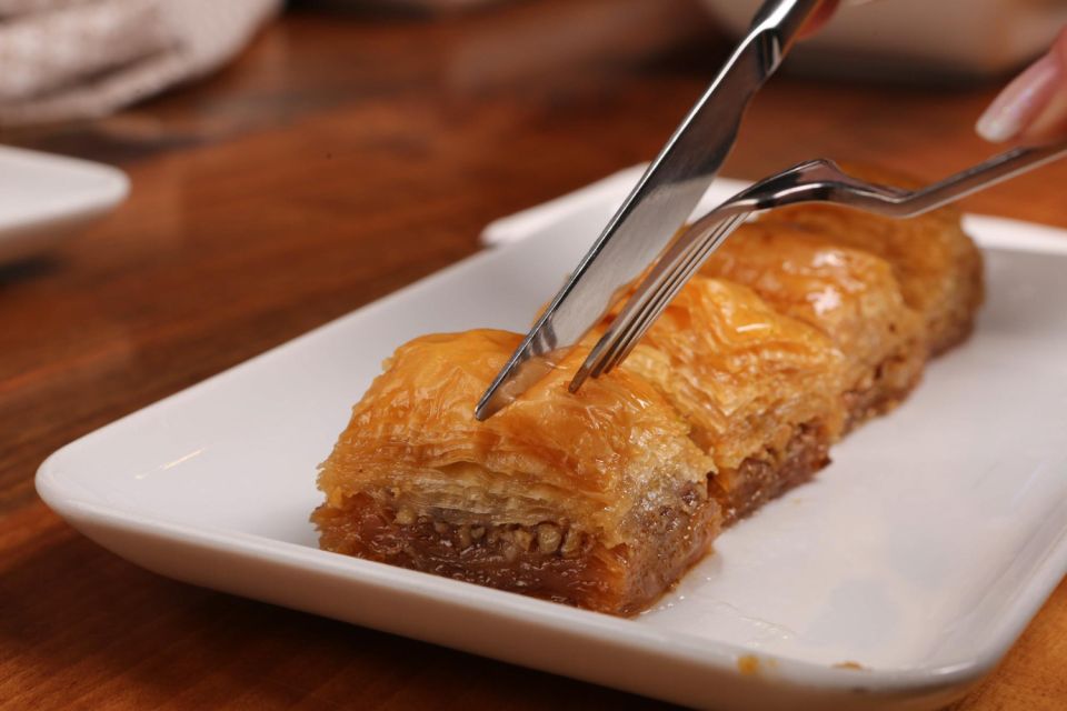 Athens: Street Food Tasting Tour - The dessert finale and that one-of-a-kind Greek sweet
