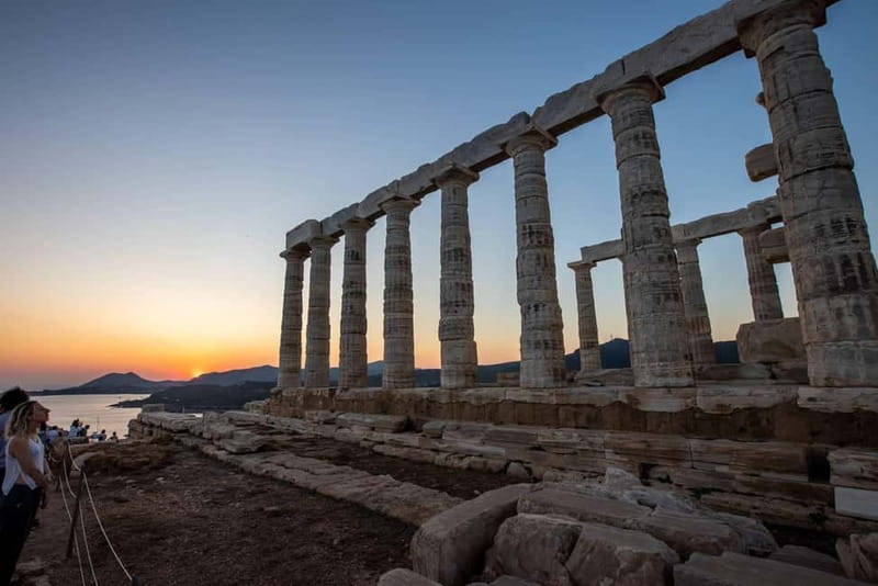 Athens: Sunset Tour to Cape Sounion & the Temple of Poseidon - Glyfada, Vouliagmeni, and Varkiza: quick stops that set the scene