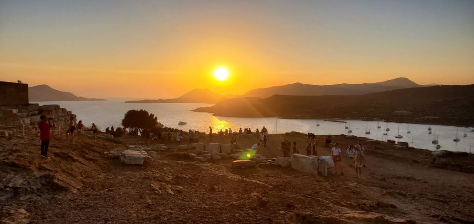 Athens: Temple of Poseidon and Cape Sounion Sunset Tour - The sunset timing at Cape Sounion: why this is the main event