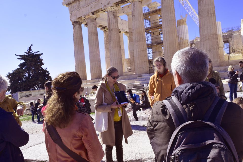 Athens: The Acropolis Guided Walking Tour in Dutch - Propylaea: the monumental gate that sets up your temple views