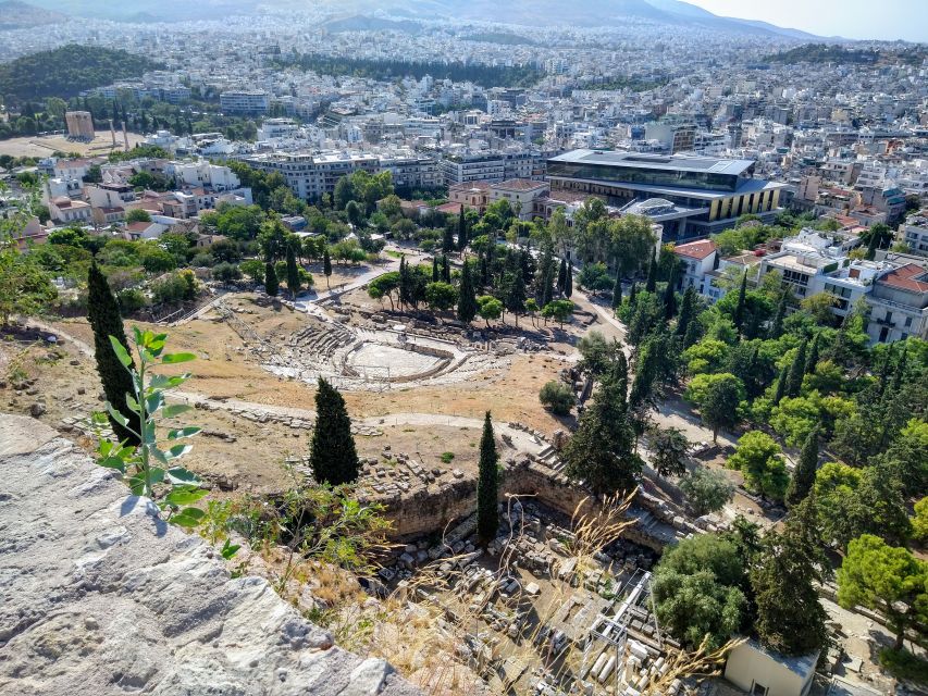 Athens: The Acropolis Guided Walking Tour in Dutch - The Dutch guide factor: storytelling you can follow