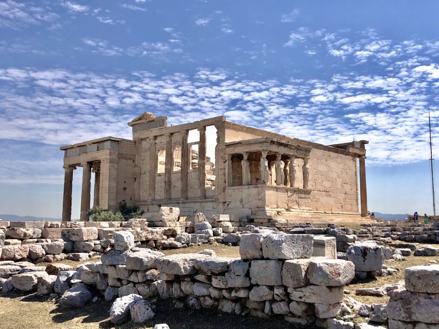 Athens:Acropolis - Historical Center Walking Tour in Spanish - Temple of Athena Nike and Caryatids: Small Details With Big Impact