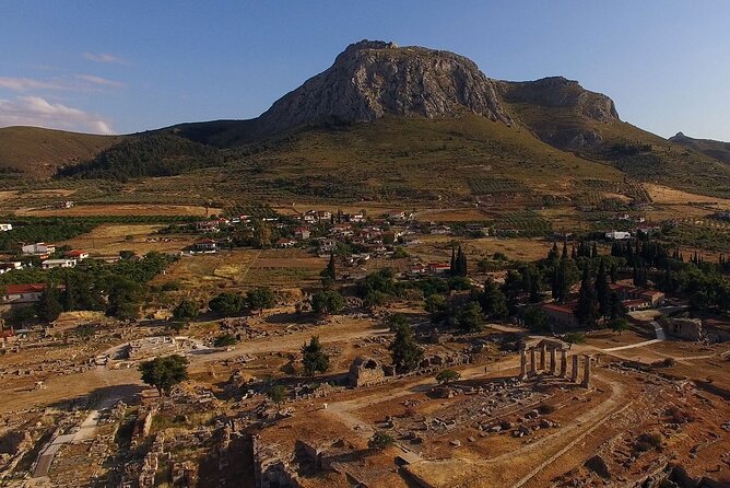 Corinth Canal, Mycenae & Nafplion Premium Tour with Expert Guide - Riding in comfort: air-conditioning, Wi-Fi, and hearing devices that actually help