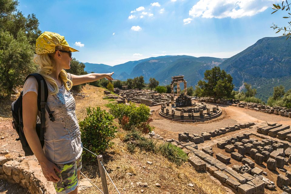 From Athens: 3 Days in Meteora & Delphi with Tours & Hotel - Getting from Kalambaka to Thermopylae: a short stop with real weight