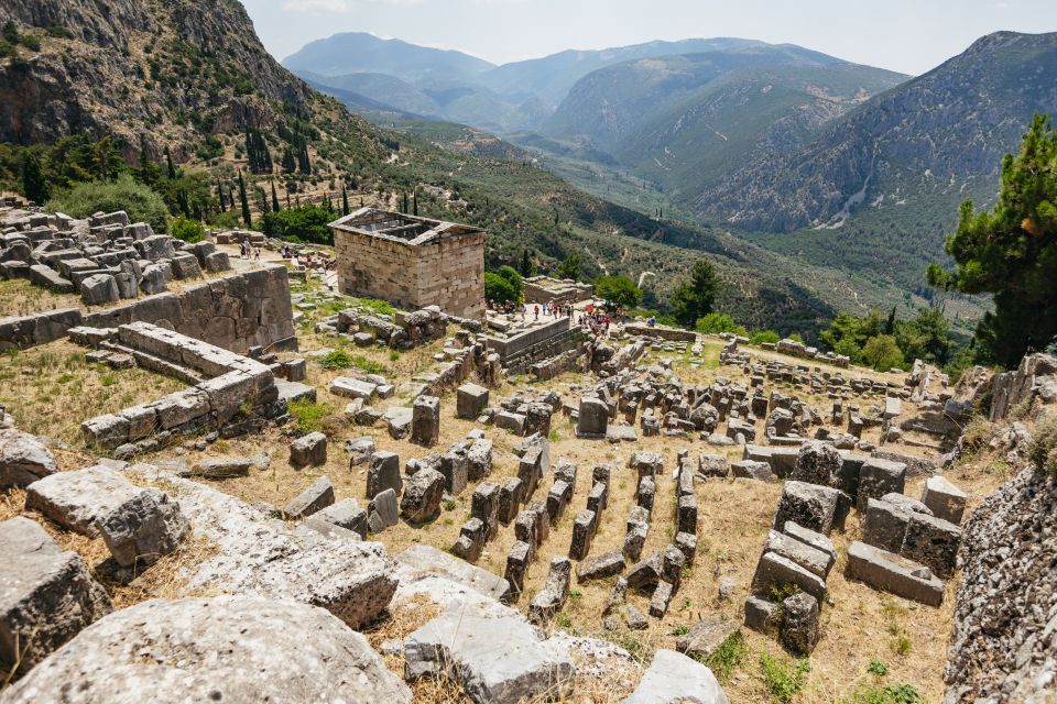 From Athens: Delphi and Meteora 2-Day Guided Tour - Pace, guide style, and the stuff that can make or break the day