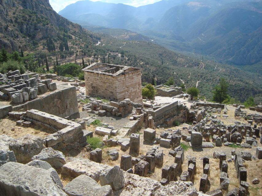 From Athens: Full Day Private Tour of Delphi - Temple of Apollo and the ruins: how to pace your wandering