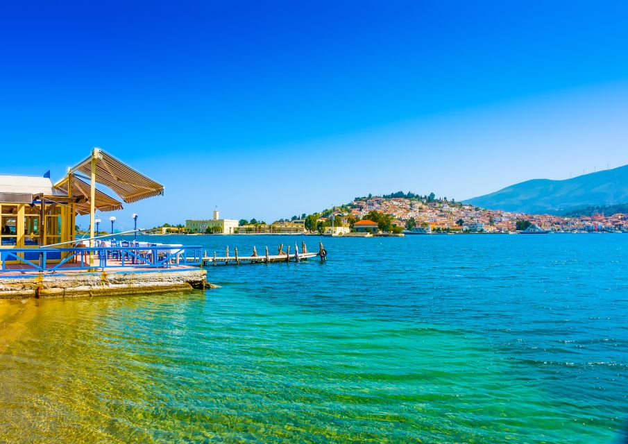 From Athens: Hydra, Poros, and Aegina Day Cruise with Lunch - Entertainment and crew service: why the long day doesn’t feel dead