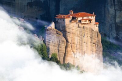 From Athens or Piraeus: Meteora Full-Day Private Trip - Athens or Piraeus Pickup and the 4-Hour Drive You Should Plan For