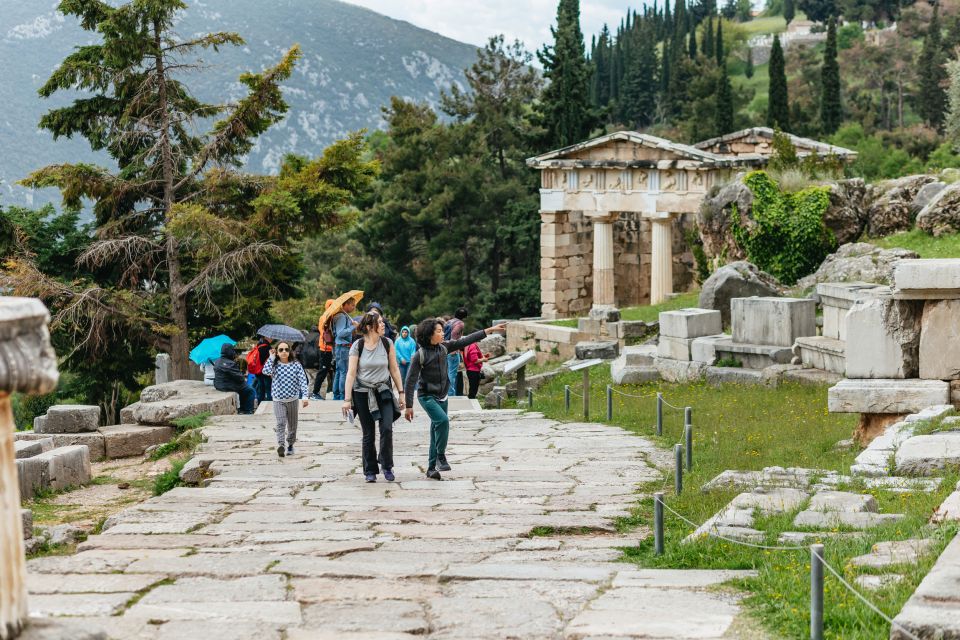 From Athens: Small-Group Delphi, Museum & Arachova Day Trip - From Athens to Delphi: Why this day trip is such a practical choice