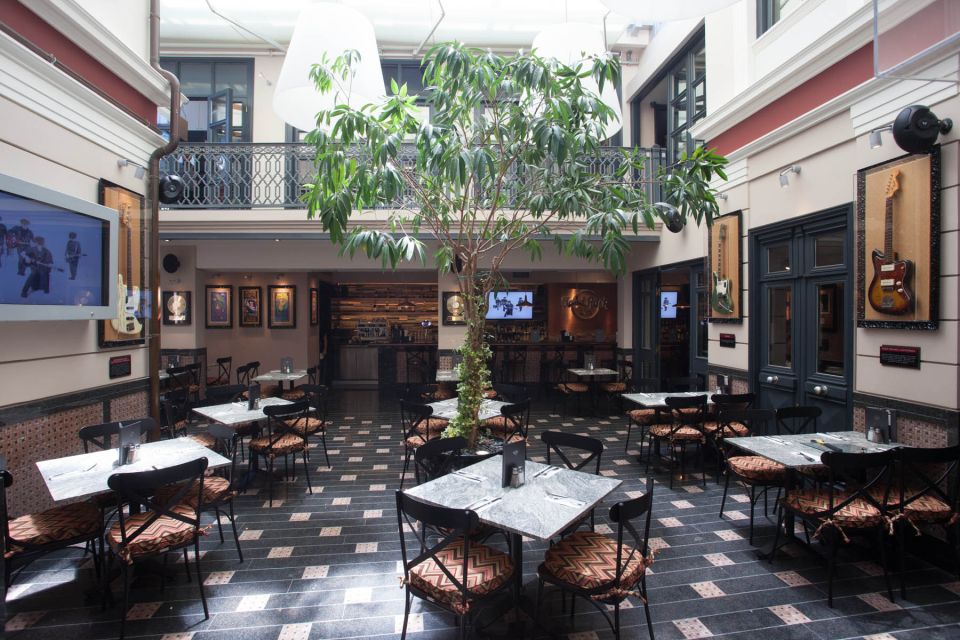 Hard Rock Cafe Athens with Set Menu for Lunch or Dinner - Gluten-free and kids: the practical stuff you should know