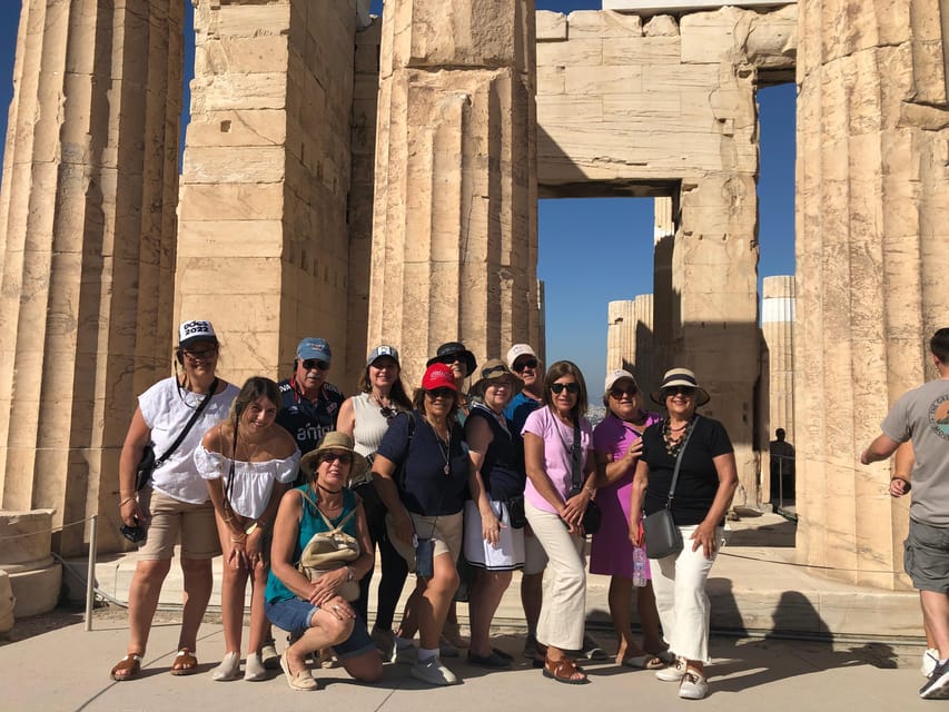 Parthenon & Acropolis Guided Tour in Spanish -Option Tickets - Propylaea and Temple of Athena Nike: the gate to the main story
