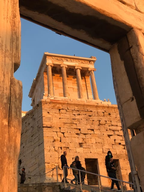 Parthenon & Acropolis Guided Tour in Spanish -Option Tickets - Parthenon (about 20 minutes): the UNESCO icon, explained as a living idea