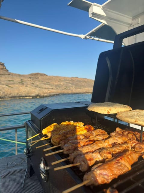 Porto Rafti: Athens Cruise Tour with Mediterranean BBQ - Key highlights worth planning around