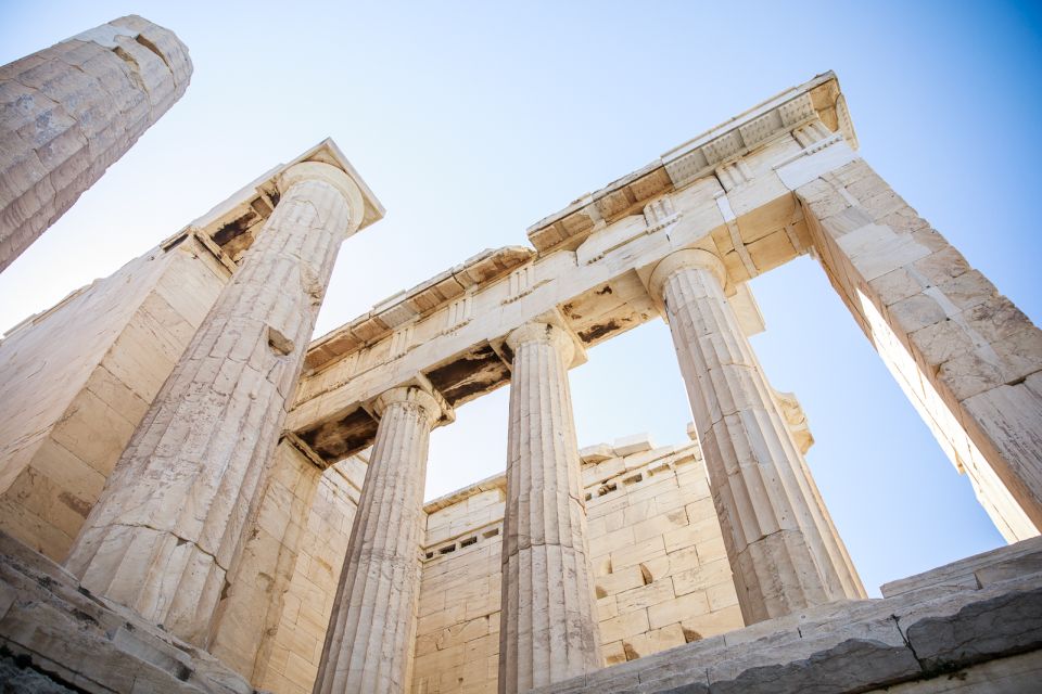 Private Guided Tour: Athens, Acropolis and Acropolis Museum - House of Parliament and the Evzones: a ceremonial stop with real personality
