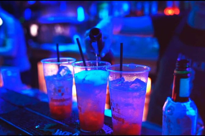 The NightCrawlers | Athens Bar Hopping | Pub Crawl - What the bars tell you about Athens nightlife (without needing a map)
